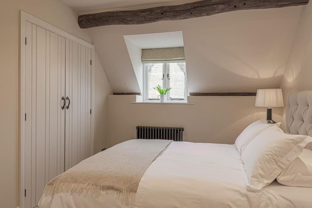 East Barn Cottage - Refurbished Barn Conversion! Weston Subedge Екстериор снимка