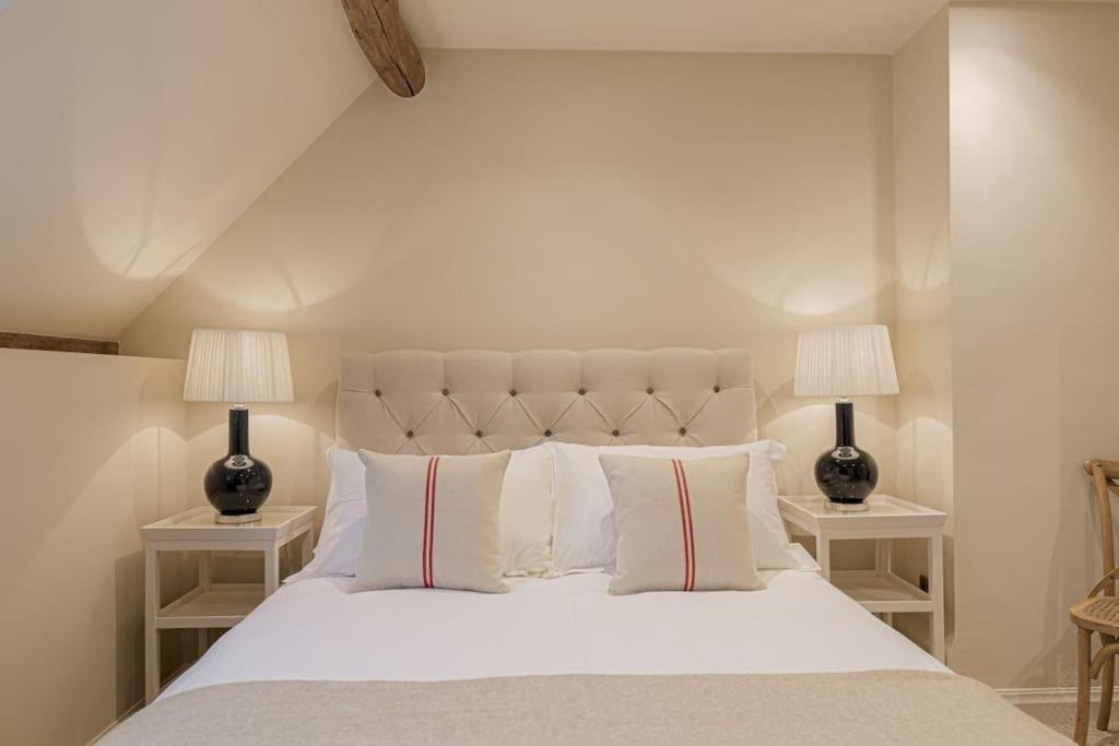 East Barn Cottage - Refurbished Barn Conversion! Weston Subedge Екстериор снимка
