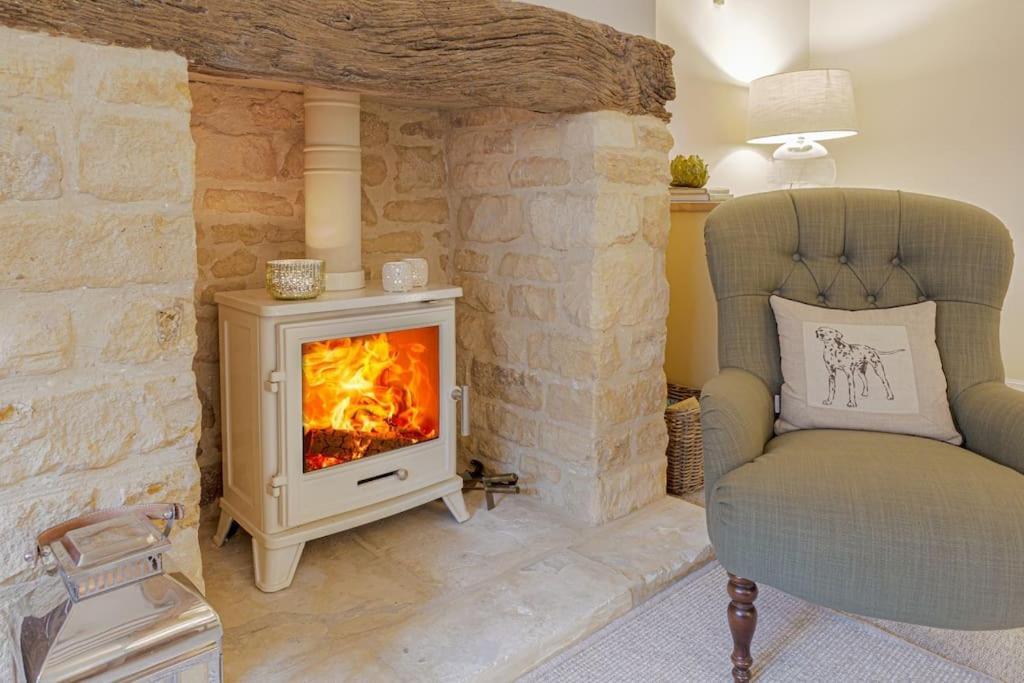 East Barn Cottage - Refurbished Barn Conversion! Weston Subedge Екстериор снимка