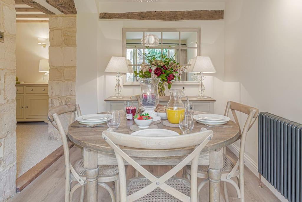 East Barn Cottage - Refurbished Barn Conversion! Weston Subedge Екстериор снимка
